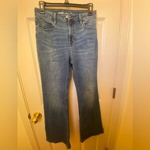 Old Navy Wow Flare High Rise 2 short